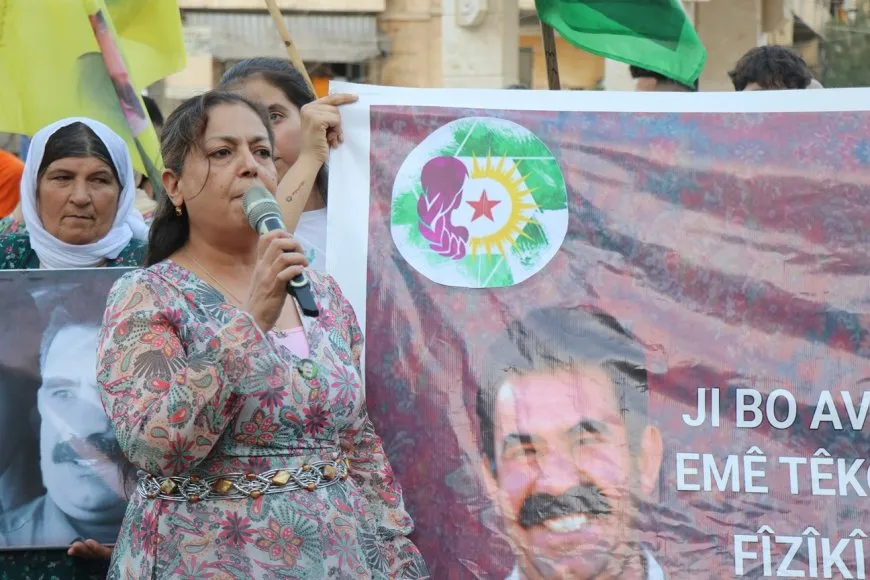 أهالي حلب يؤكدون أن نداء  القائد التاريخي سيجلب السلام