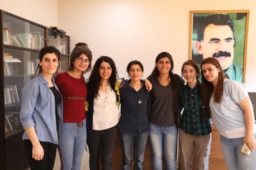 المناضلة نهار أفجي من آرارات إلى روج آفا وآسوس