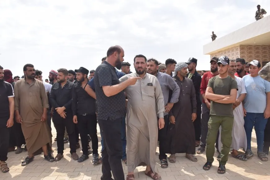 تشييع جثمان مقاتل لقوات الحماية الذاتية في الشدادي
