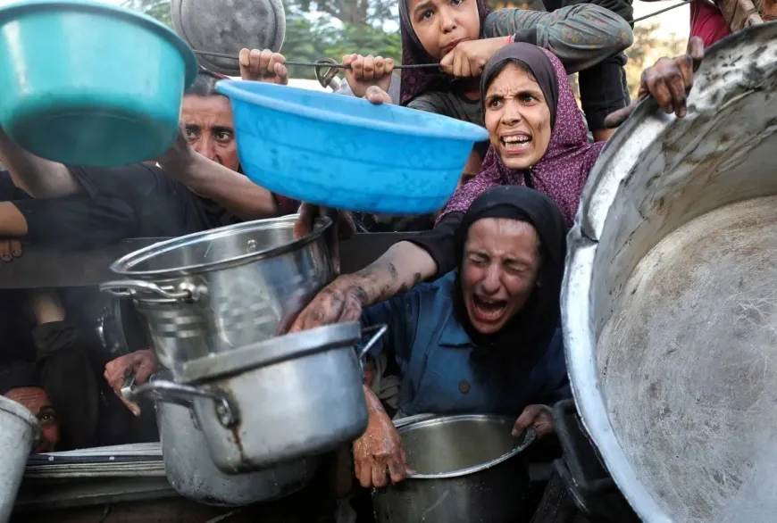 25 قتيلاً من منتظري المساعدات جنوب خان يونس والأمم المتحدة تحذّر