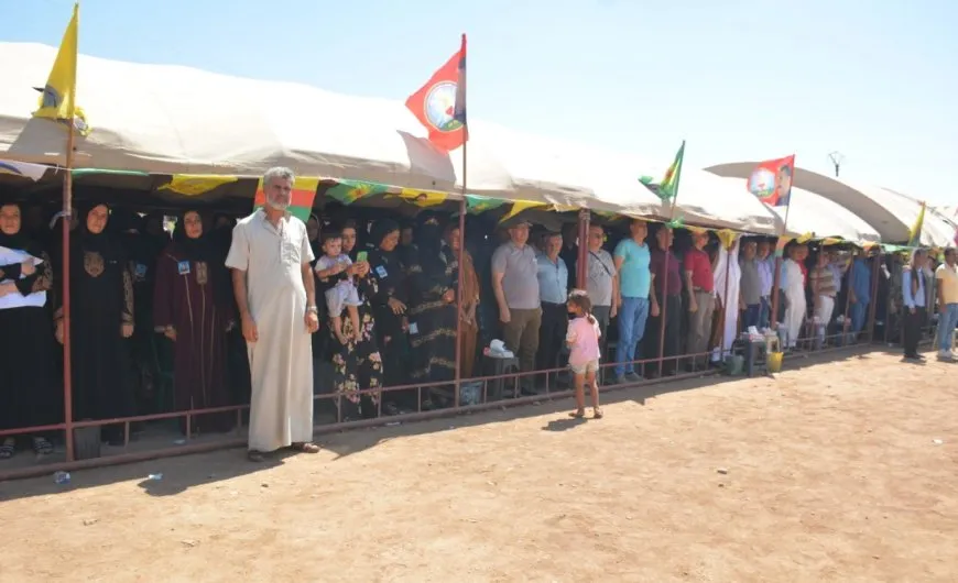 تقديم واجب العزاء لذوي عضو قوى الأمن الداخلي أحمد الحمدون
