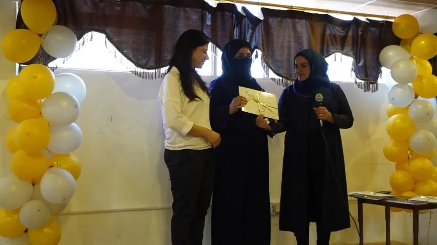 تخريج 34 متدربة ضمن برنامج التدريب المهني في الرقة