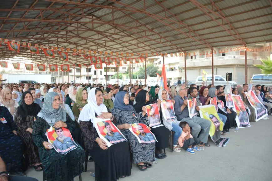 مراسم غيابية لمقاتل قوات الدفاع الشعبي دجوار في ديرك