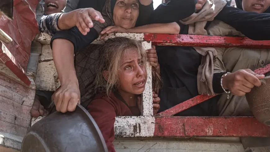 إسرائيل تفرض هدنة مؤقتة لتسهيل إيصال المساعدات لأهل غزة