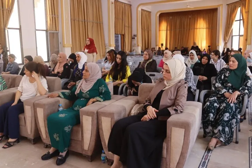 ندوة نسائية في الرقة تدعو لرؤية موحدة نحو سوريا حرة وديمقراطية