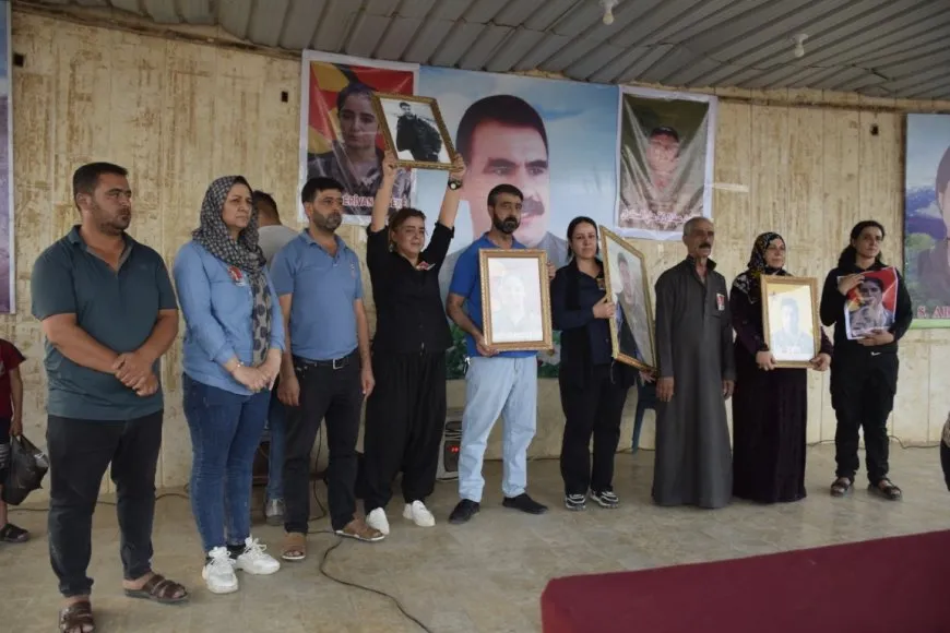 مراسم تشييع جثمان مقاتل قسد لوند واستذكار مقاتلة من قوات الدفاع الشعبي في الحسكة