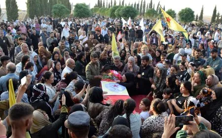 مزار الشهيد رستم جودي في الدرباسية يحتضن جثمان الشهيد سعود خلف