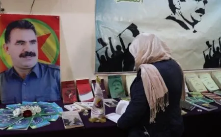 نساء يتحدثن عن نهج القائد التحرري ويأملن لقاءه