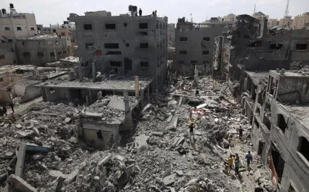 مسؤول فلسطيني: 85% من البنية التحتية في غزة دمرت كلياً