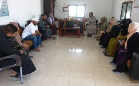 التأكيد على التمسك بجوهر الكومونة