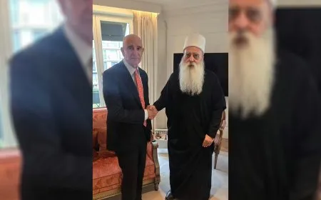 طريف يلتقي مبعوث ترامب في باريس ويطالب بتحرك عاجل لحماية السويداء