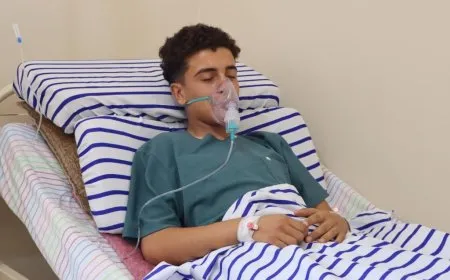 خضوع الطفل المصاب برصاص الجندرمة التركية لعملية جراحية