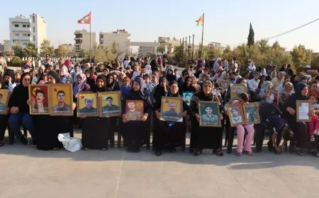 استذكار 390 شهيداً وشهيدة في مدينة قامشلو