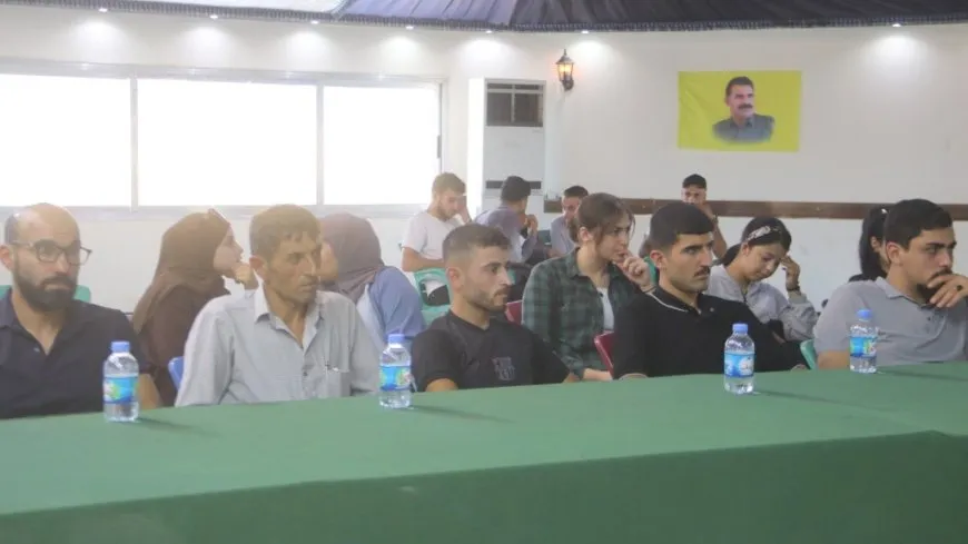 ندوة حوارية للشبيبة  حول مفاهيم الدولة والسلطة والديمقراطية