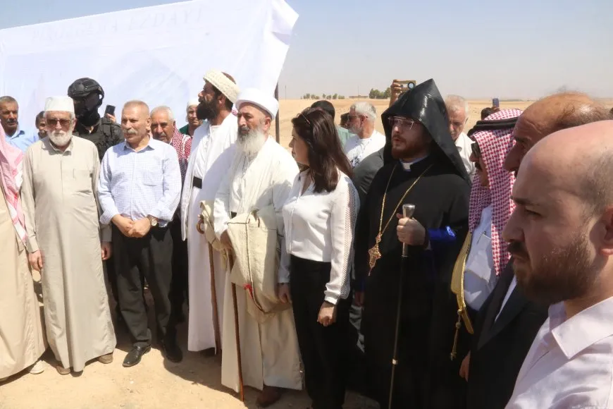 وضع حجر الأساس لبناء مقام ديني للإيزيديين في عامودا