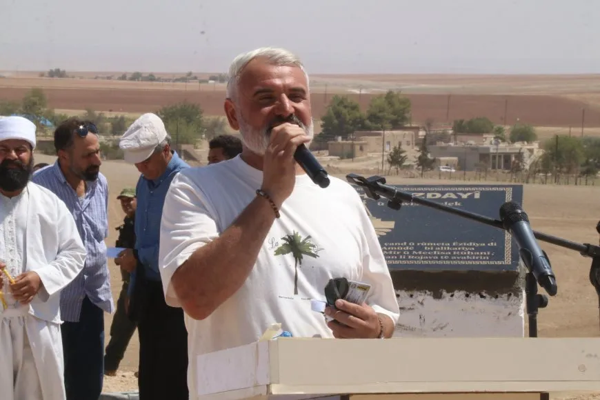 وضع حجر الأساس لبناء مقام ديني للإيزيديين في عامودا