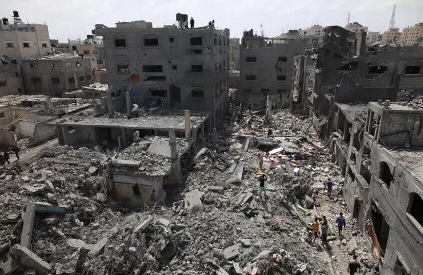 مسؤول فلسطيني: 85% من البنية التحتية في غزة دمرت كلياً