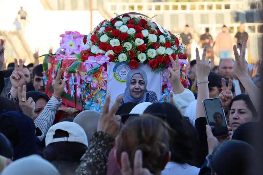 جثمان الشهيدة نادية اليوسف يوارى الثرى في تربه سبيه