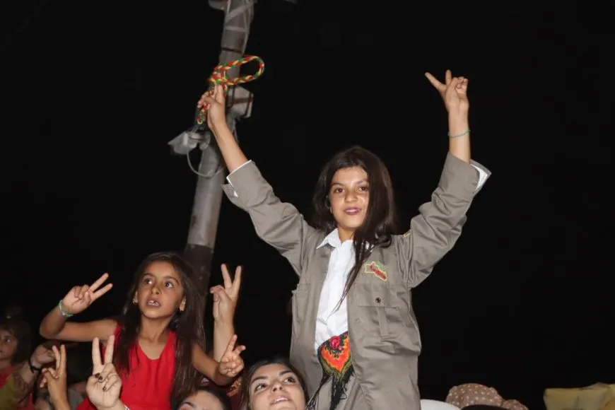 مدن وبلدات شمال شرق سوريا وحلب تحيي ذكرى قفزة 15 من آب باحتفالات جماهيرية