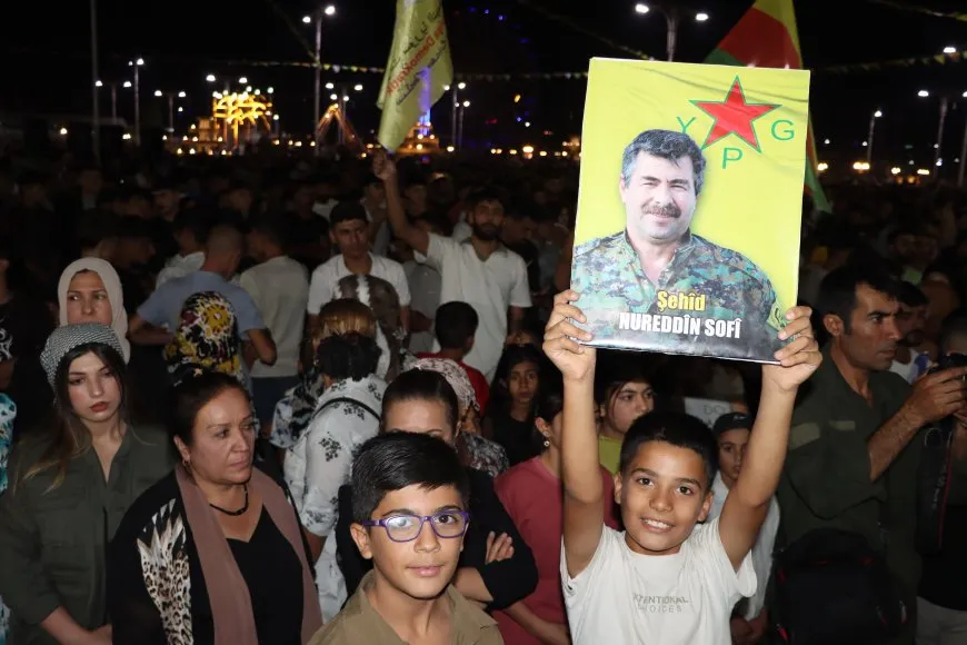 "في ذكرى 15 آب الكرد والعرب جدار منيع في وجه كل مؤامرة"