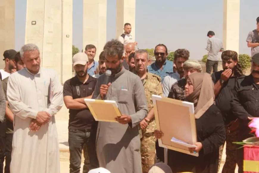 تشييع جثمان مقاتل من قسد في الرقة