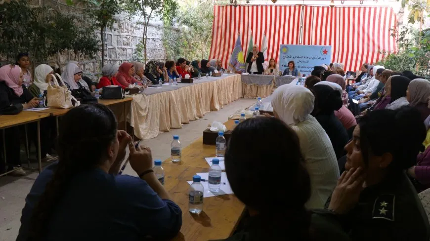 ندوة حوارية في حلب تؤكد على دور المرأة البارز في إنجاح عملية السلام