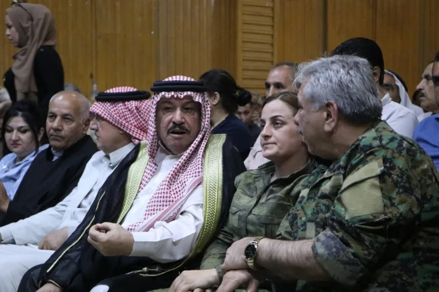 ملتقى حواري يرفض سياسة اللون الواحد ويؤكد على سوريا تعددية 