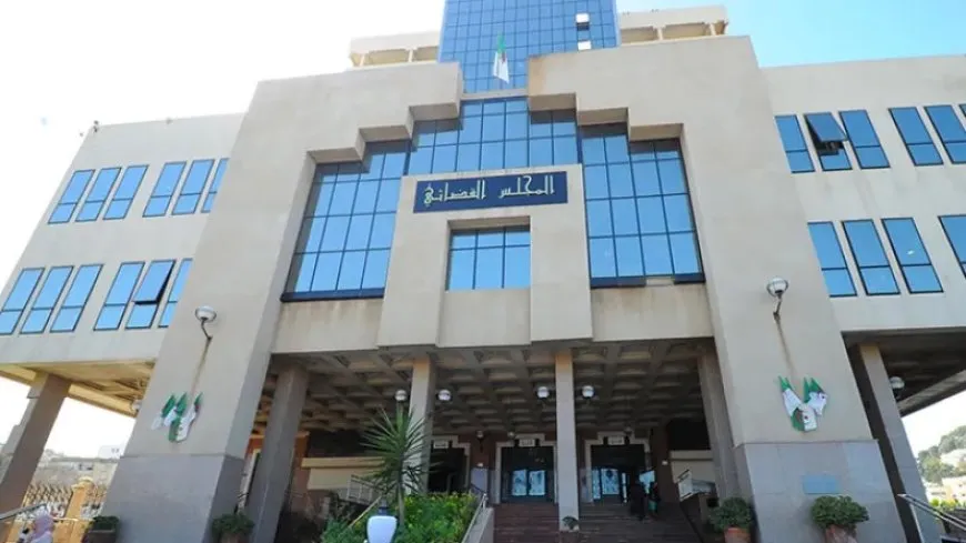 الجزائر تفتح ملف تزوير وثائق لسوريين يقيمون في البلاد