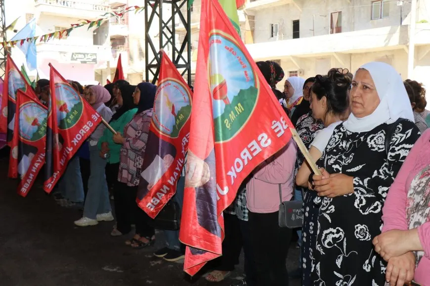تقديم واجب العزاء لذوي مقاتل من قسد وعضو في قوى الأمن الداخلي بحلب