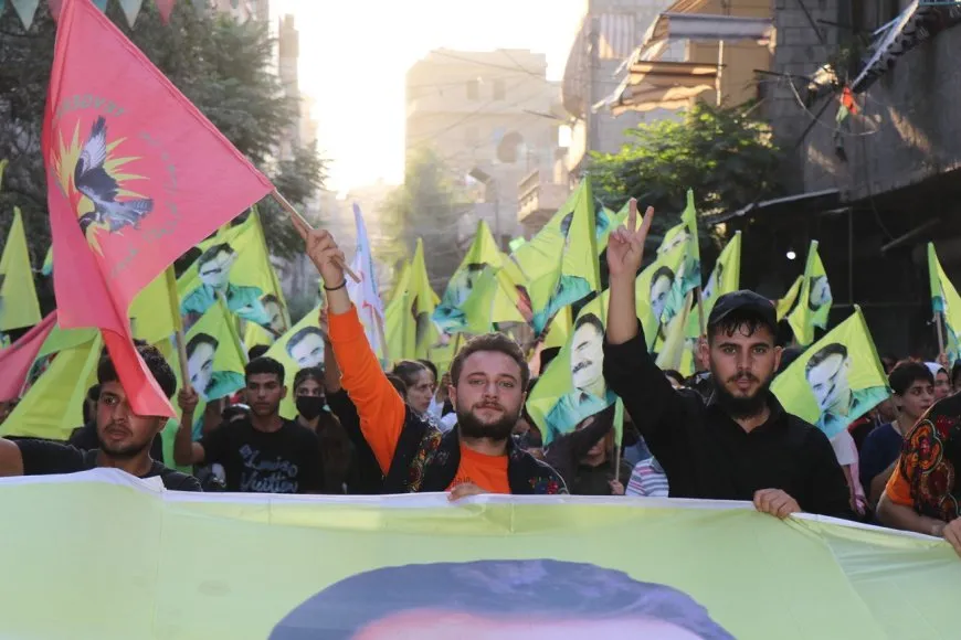 مسيرة في حلب للمطالبة بحرية القائد عبد الله أوجلان الجسدية