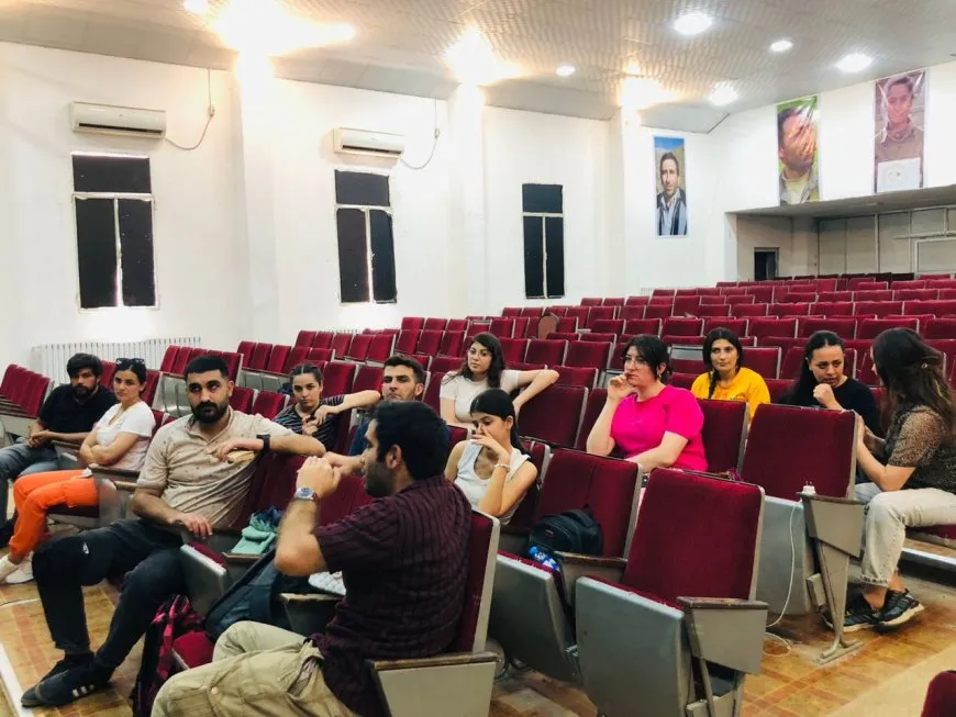 افتتاح ورشة عمل للتمثيل