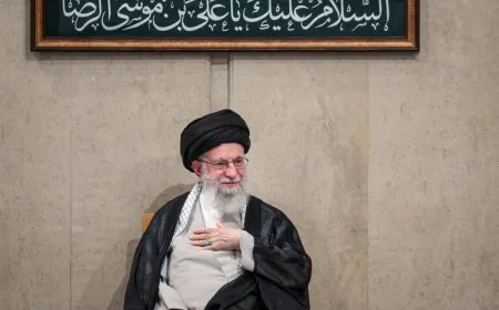 خامنئي يدعو إلى زيادة إنتاج النفط الإيراني وتنويع أسواق الصادرات