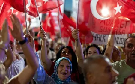 احتجاز 48 شخصاً بينهم رئيس بلدية في تركيا