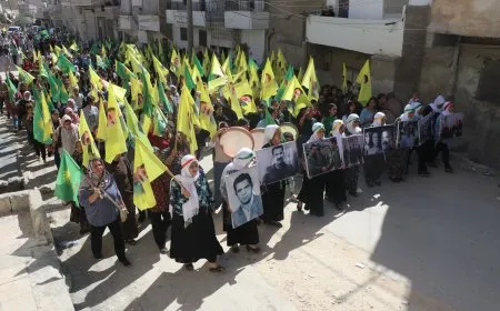 أهالي حلب: مقاومة القائد أفشلت جميع المؤامرات ومهدت الطريق أمام السلام