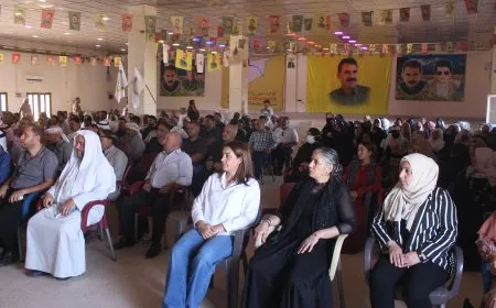 كونفرانس لمناقشة آلية تفعيل دور الكومينات وتعزيز بنيتها التنظيمية في تل كوجر