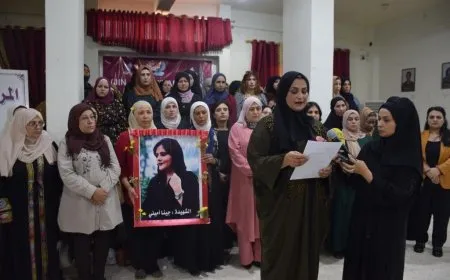 تجمّع نساء زنوبيا في مقاطعة الرقة يستذكر جينا أميني
