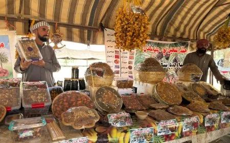 مهرجان النخيل الـ4 يحتفي بمنتجات التمر المحلية في مقاطعة دير الزور