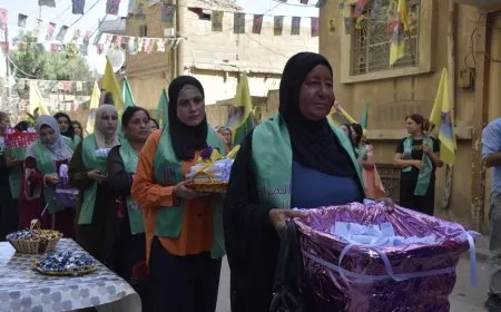 نساء يطالبن بحرية القائد: بفضله أصبحت النساء ذوات قوة وإرادة