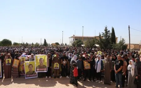 جثامين ثلاثة مقاتلين في قوات سوريا الديمقراطية توارى الثرى في الحسكة
