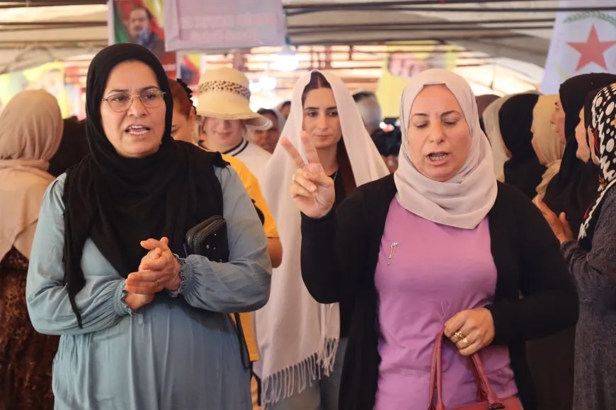 تقديم واجب العزاء لذوي عضو حركة المجتمع الديمقراطي