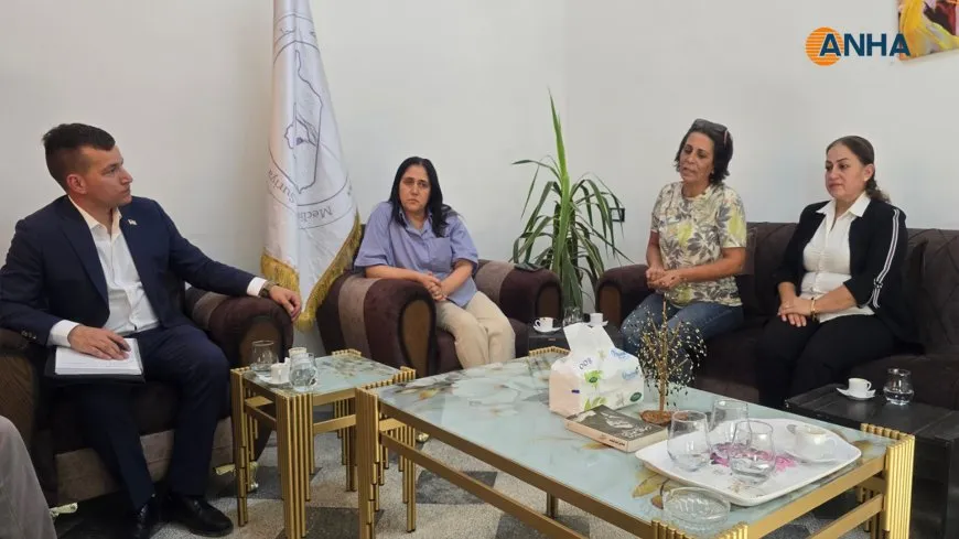 مسؤول أميركي يزور الشيخ مقصود والأشرفية ويلتقي مجلس الحيين