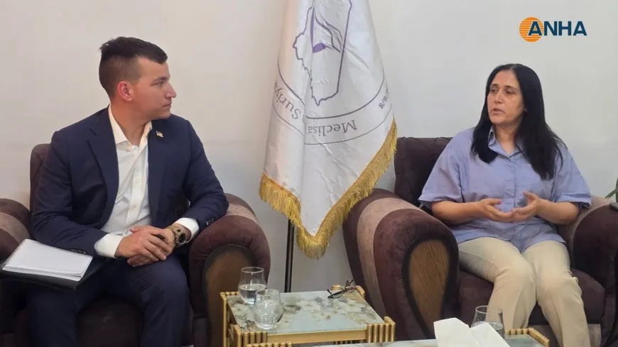 مسؤول أميركي يزور الشيخ مقصود والأشرفية ويلتقي مجلس الحيين