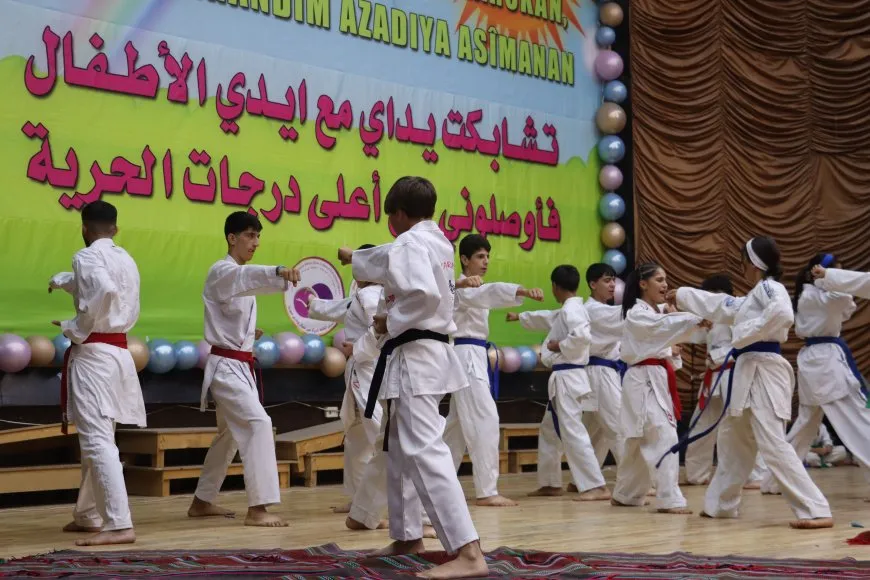 مهرجان الطفل العاشر شهد عروضاً فنية لمكونات المنطقة في يومه الثاني