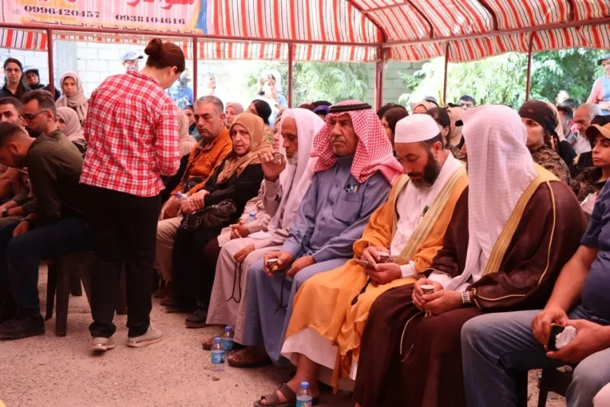 تقديم واجب العزاء لذوي الشهيدة أمينة علي في مقاطعة الرقة