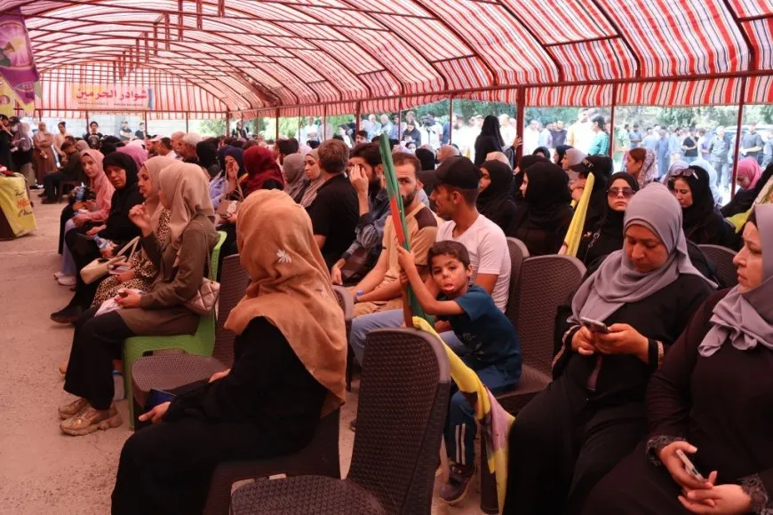 تقديم واجب العزاء لذوي الشهيدة أمينة علي في مقاطعة الرقة