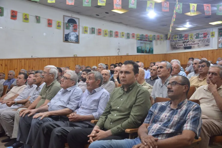 ندوة حوارية حول اتفاق 10 آذار وآفاق الحل في سوريا