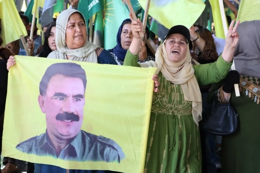 مسيرة في كوباني من أجل الحرية الجسدية للقائد عبد الله أوجلان