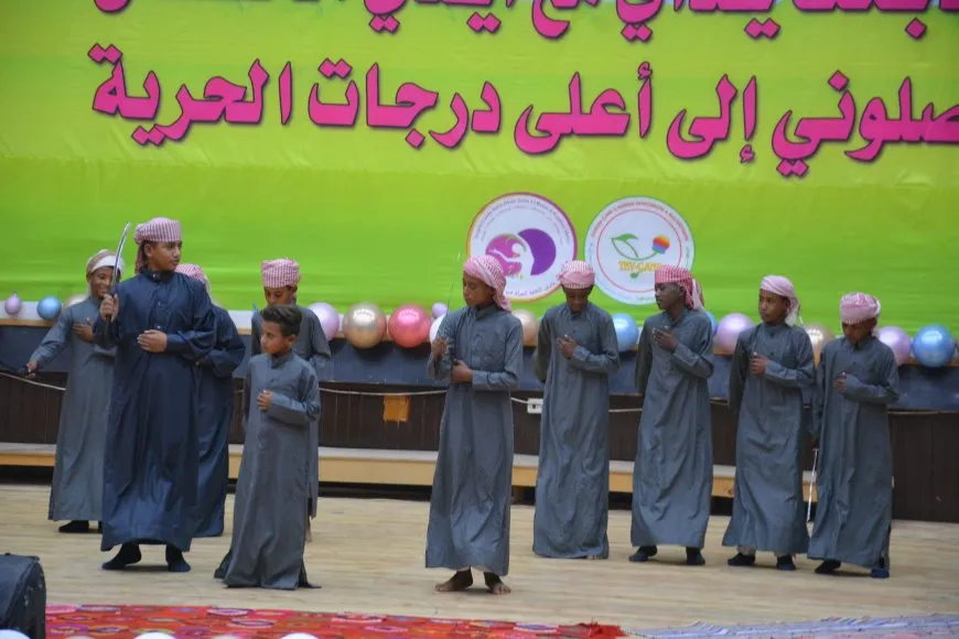 دبكتا الدحة والسامري تزيّنان مهرجان الطفل العاشر