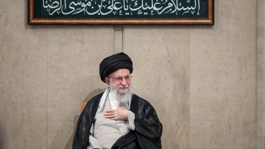 خامنئي يدعو إلى زيادة إنتاج النفط الإيراني وتنويع أسواق الصادرات