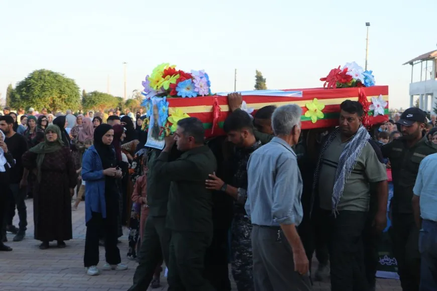 تشييع جثمان عضو من قوى الأمن الداخلي وإعلان استشهاد مقاتل من قسد